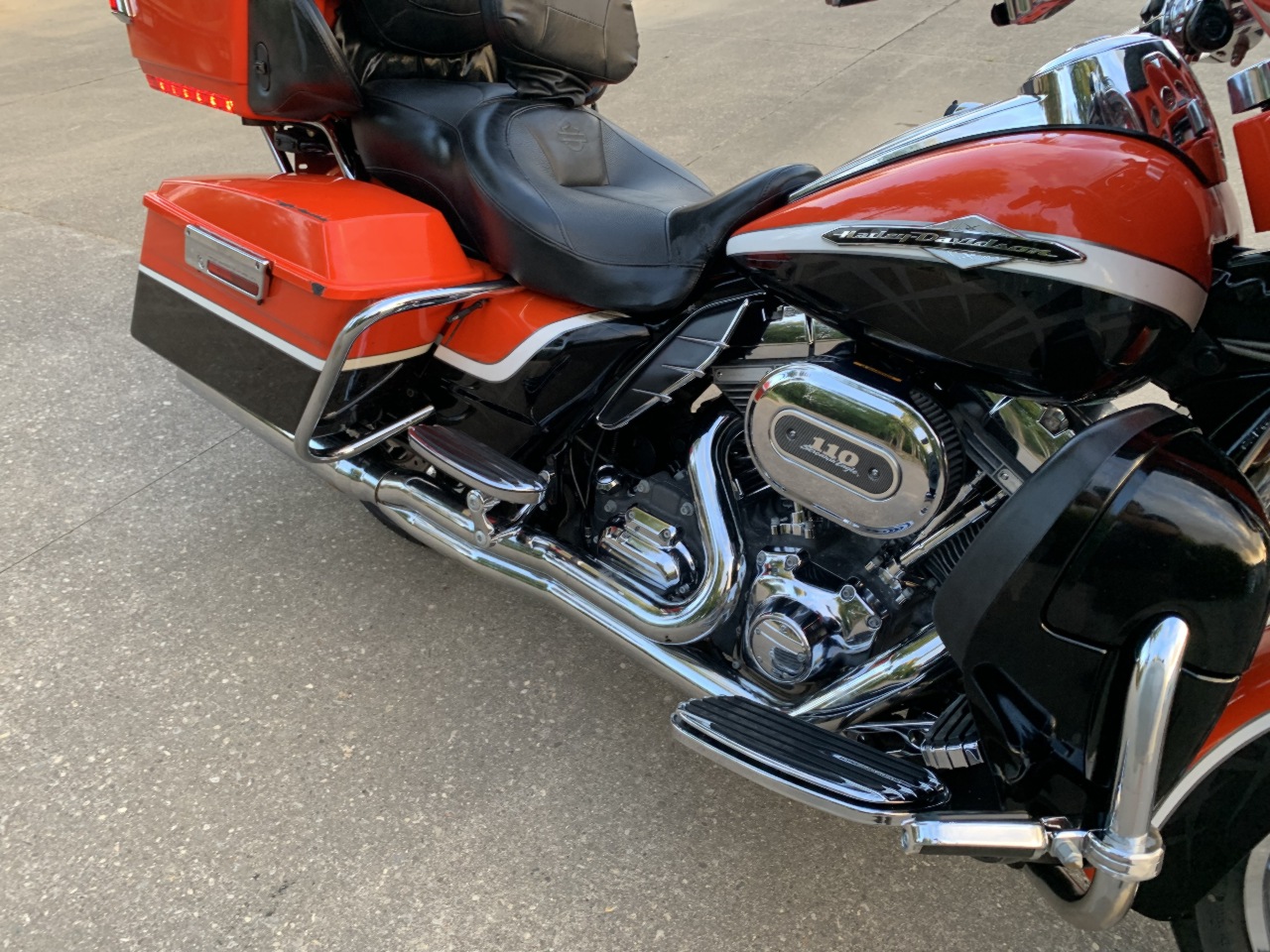 2012 Harley-Davidson CVO ELECTRA GLIDE ULTRA CLASSIC